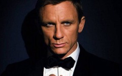 Daniel Craig